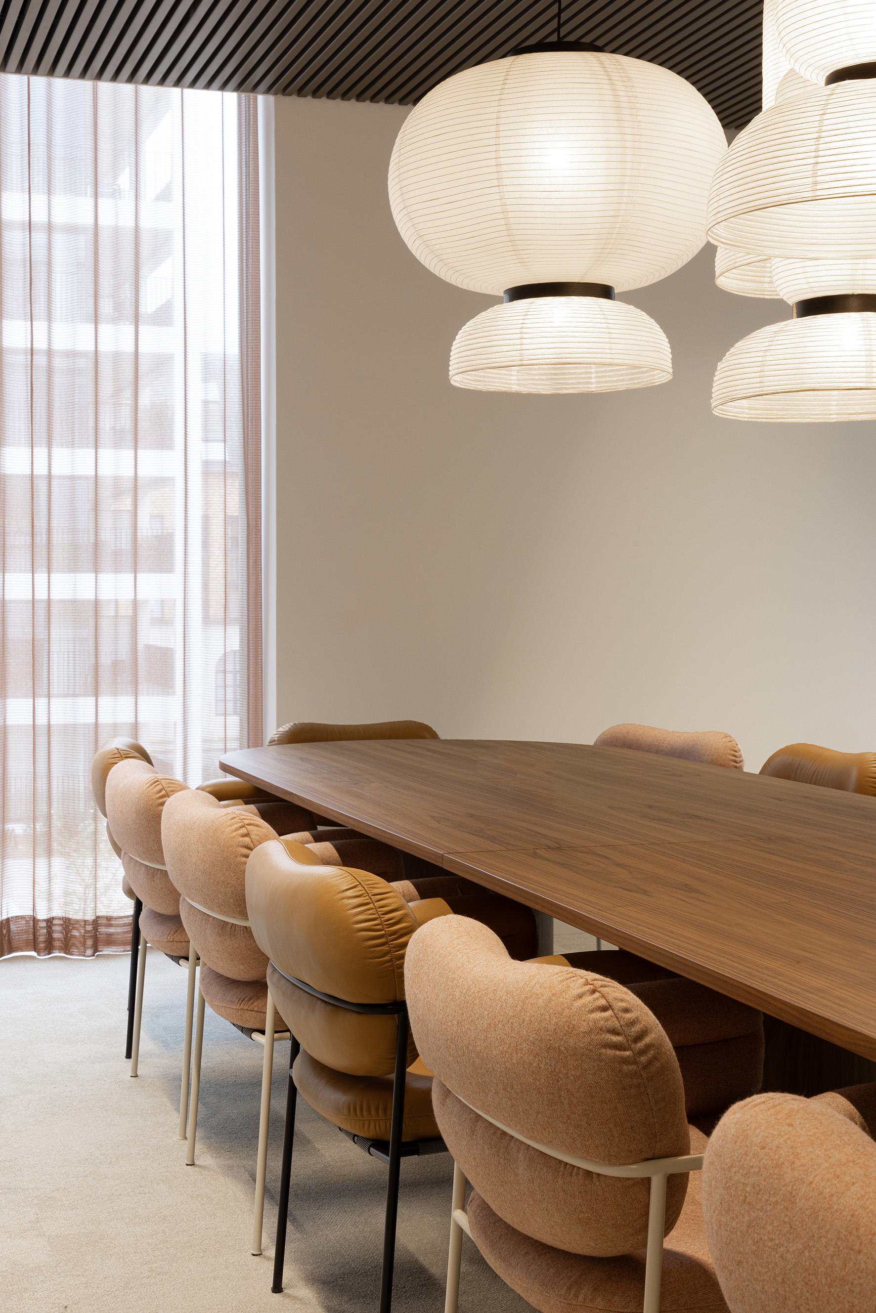 <p style="text-align: left">Tijdloos en kwalitatief design</p>
